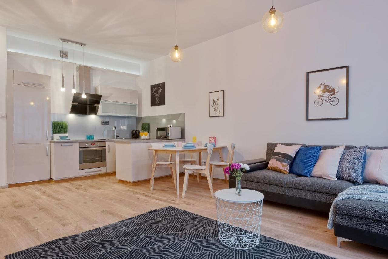 Around Market Square Apartments Краков Номер фото